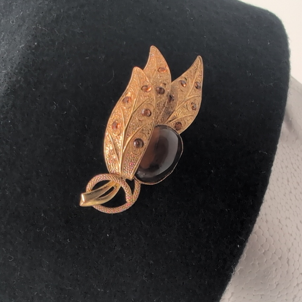 Parkhurst| Black Wool Hat Classic Silhouette With Gold Toned Stoned Leaf Brooch - Picture 6 of 10